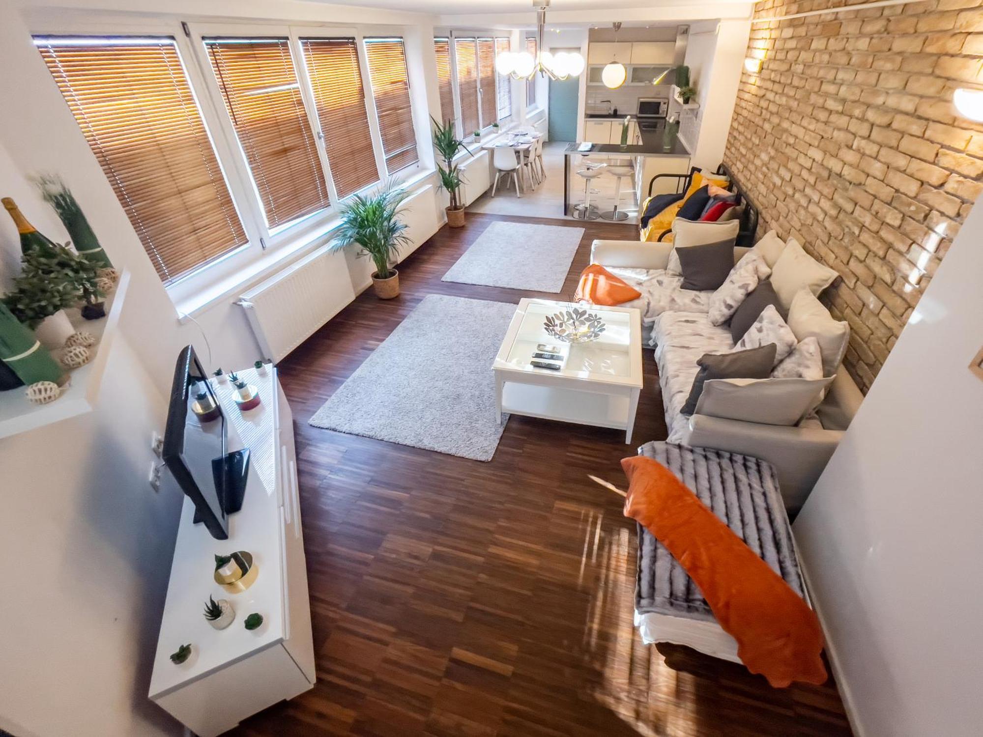 Luxurious Penthouse In The Heart Of Budapest Exterior photo